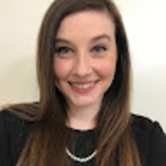 Meet your Posher, Beth - Picture 2 of 2